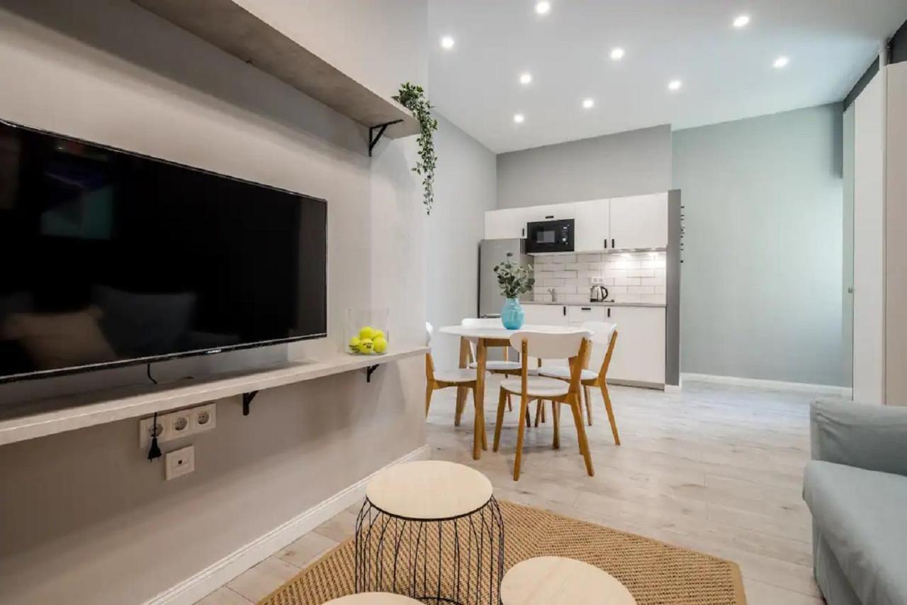 Trendy Design Apartment Budapest Exterior photo